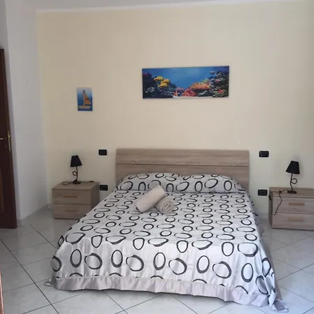 Gaia House Apartment